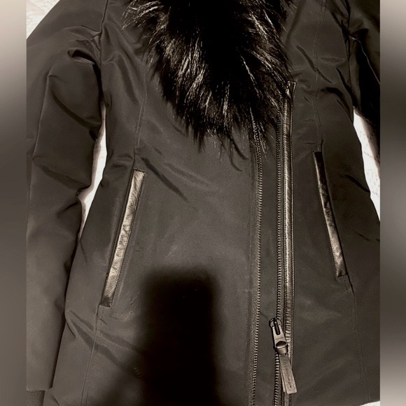 Mackage Adali winter coat, gently used. Size XS - Picture 5 of 9